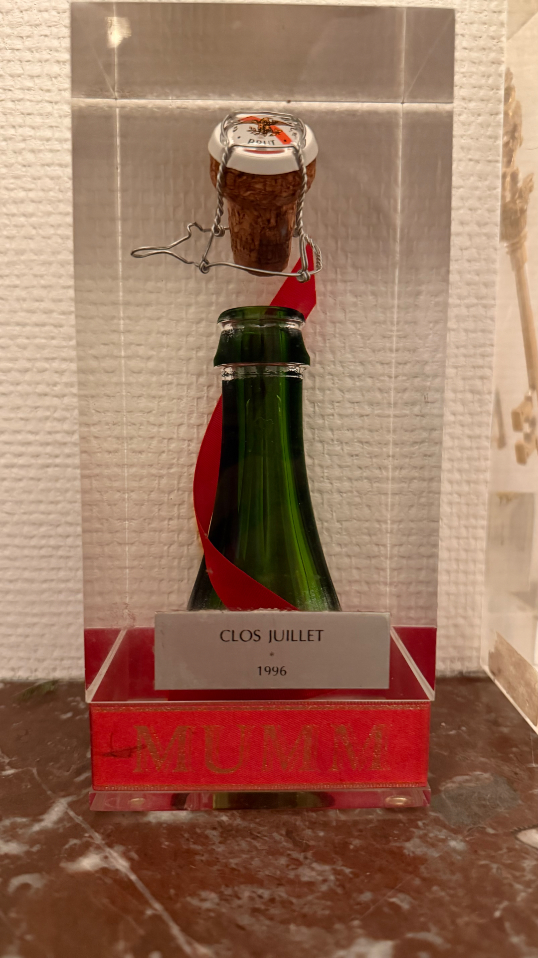 Bouteille du millésime Clos Juillet 1996 — étoile Michelin